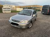 Kia Rio 1.3 LS 80000km - gebrauchte Kia Rio aus dem Jahr 2004