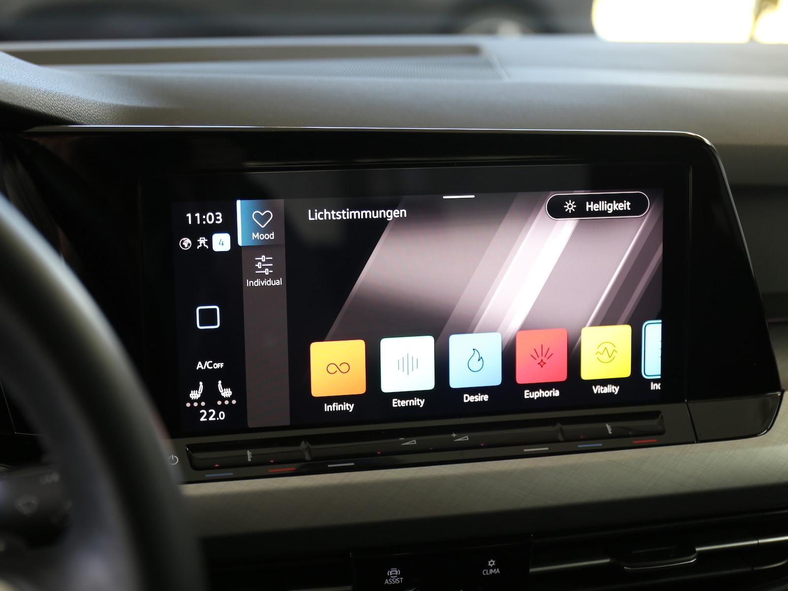 Volkswagen Golf Life 2.0TDI LED NAVIGATION PRO SHZ ACC APP, миниатюра 20