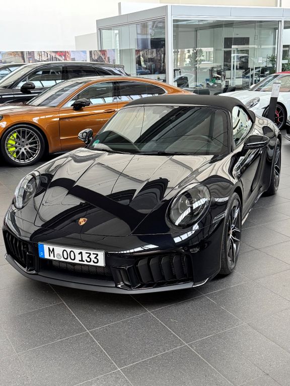 Porsche 992 Carrera 4 GTS Cabriolet, 500km, sofort, Lift
