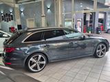 Audi A4 Avant design ultra S-Line/AHK/LED/ - Audi A4: Kombi, Design