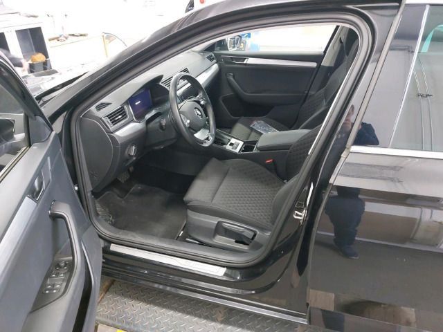 Skoda Superb - Bild 4
