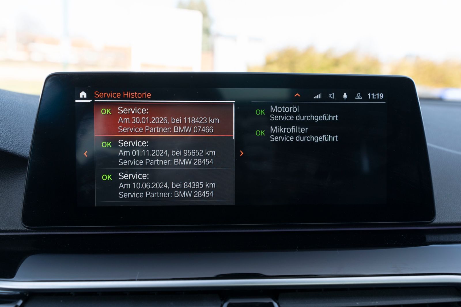 Fahrzeugabbildung BMW 520d xDrive SPORT SHADOW ACC LED H&K 360° TOTW