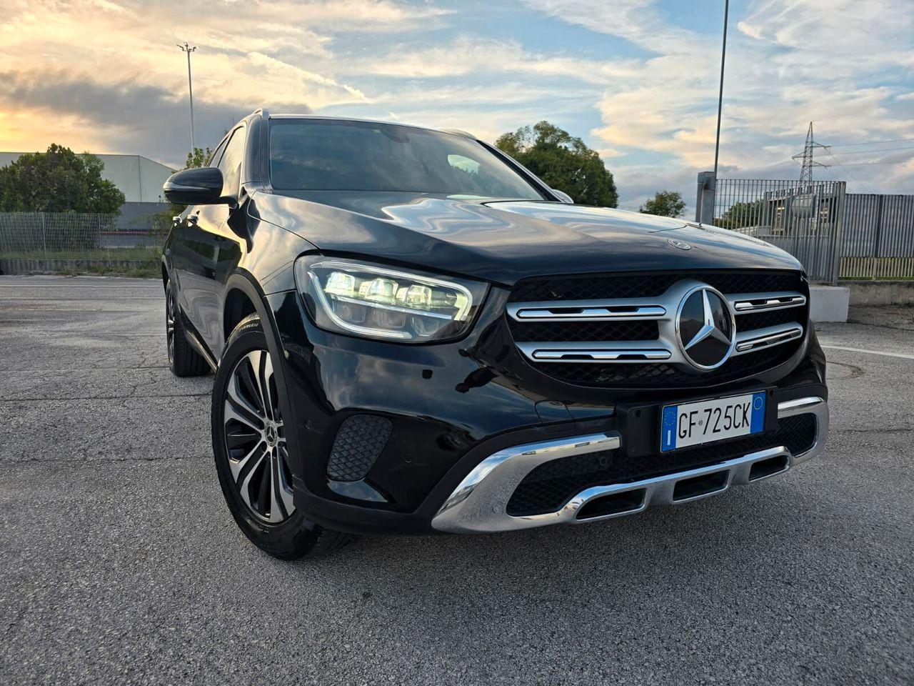 Mercedes-Benz GLC 220