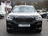 BMW X4 M40d PANO AHK HUD 360° LED STANDHZ W-LAN NAVI - BMW X4 M40 mit Diesel-Antrieb: Geländewagen, Automatik