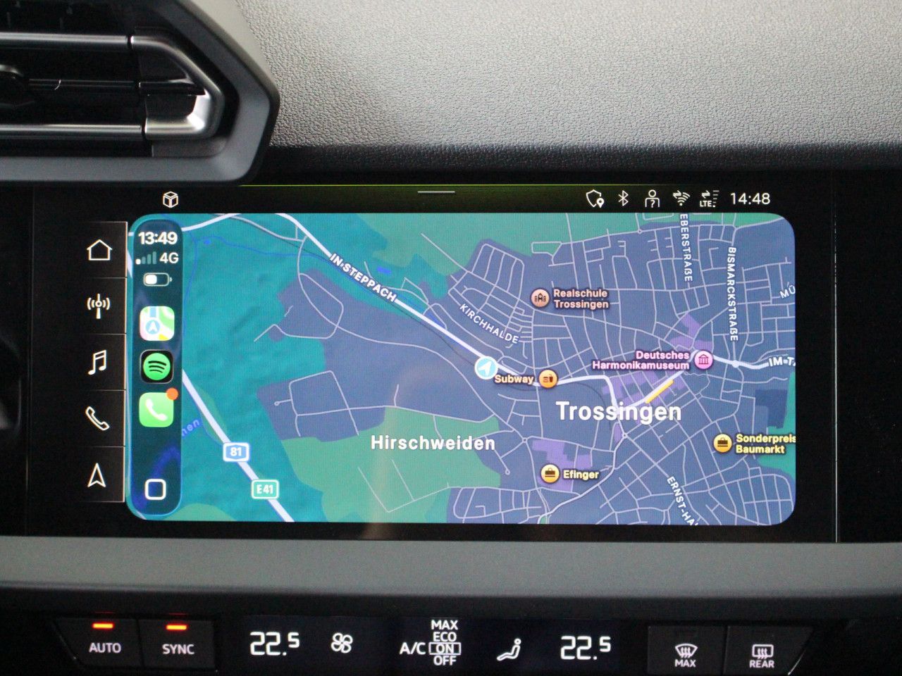 Fahrzeugabbildung Audi A3 35 TFSI Sportback AHK/ACC/LED/CAM