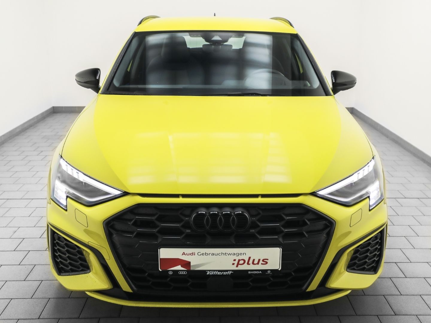 Audi A3 Sportback 45 TFSIe S line HUD AHK Navi Matrix imagem 2