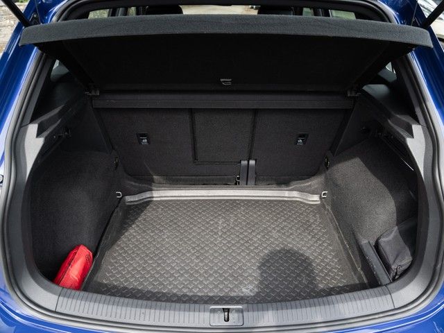 Tiguan R-Line Matrix AID NAV Lenkradhzg. 19"