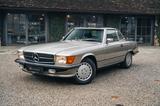 Mercedes-Benz 560 SL in Rauchsilber-met. - nur 2 Besitzer - Mercedes-Benz SL aus dem Jahr 1989