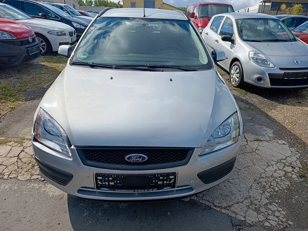 Ford Focus Turnier Fun X*KLIMA*SITZ-H*TÜV*WINTERPAKET