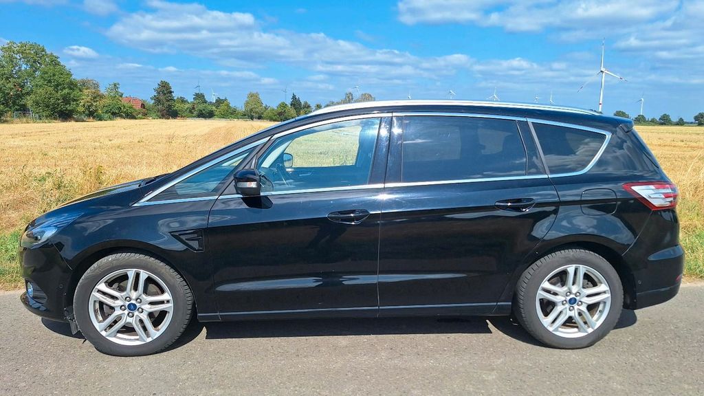 Image of Ford S-Max
