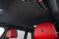 Cullinan BLACK BADGE 2026 GREY/RED STARLIGHT VIP