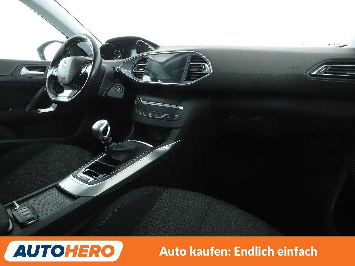 Peugeot 308 1.5 Blue-HDi Style *NAVI*CAM*TEMPO*SHZ*ALU*
