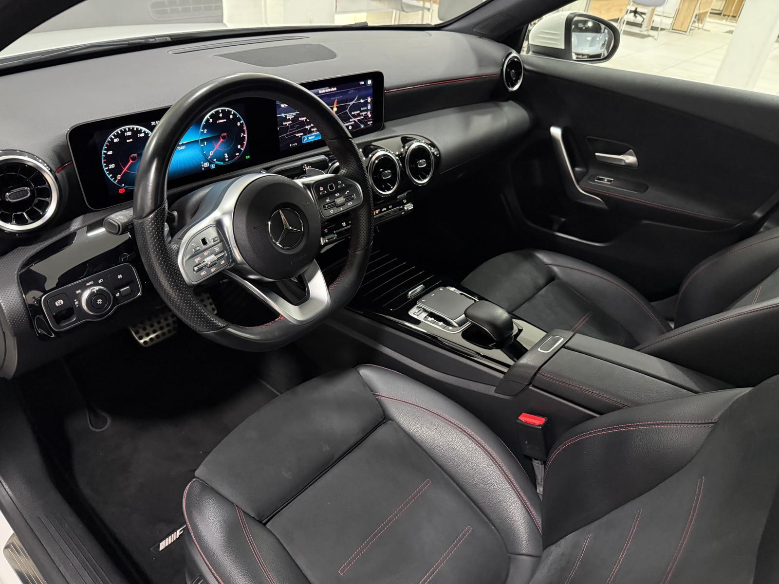 Mercedes-Benz A 180 7G AMG-LINE*WIDESCREEN*KAMERA*LED*SPUR*