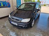 Opel Zafira 2.0 Turbo OPC  - Opel Zafira: Opc Turbo