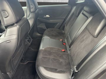 DS Automobiles DS 7 Performance Line HDI 130 Navi+SHZ+RFK+LM