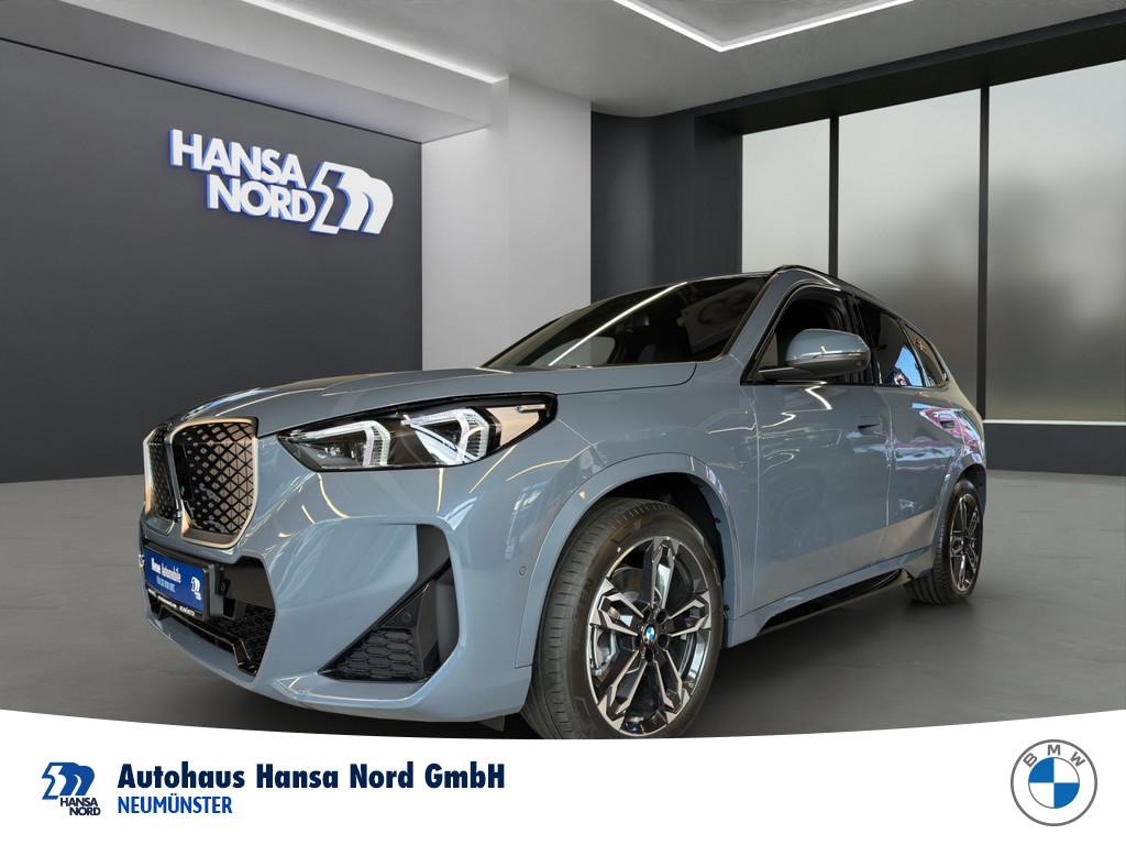 BMW iX1 xDrive30 LED NAVI HUD KAMERA PDC SHZ 360°
