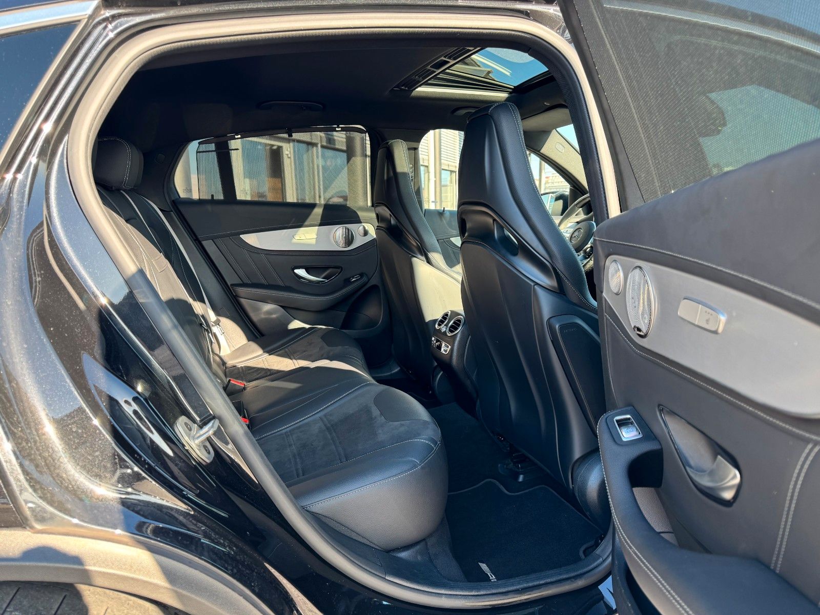 Fahrzeugabbildung Mercedes-Benz GLC 63 S AMG+AirM+Aero+Burm+Memory+360+ESD+