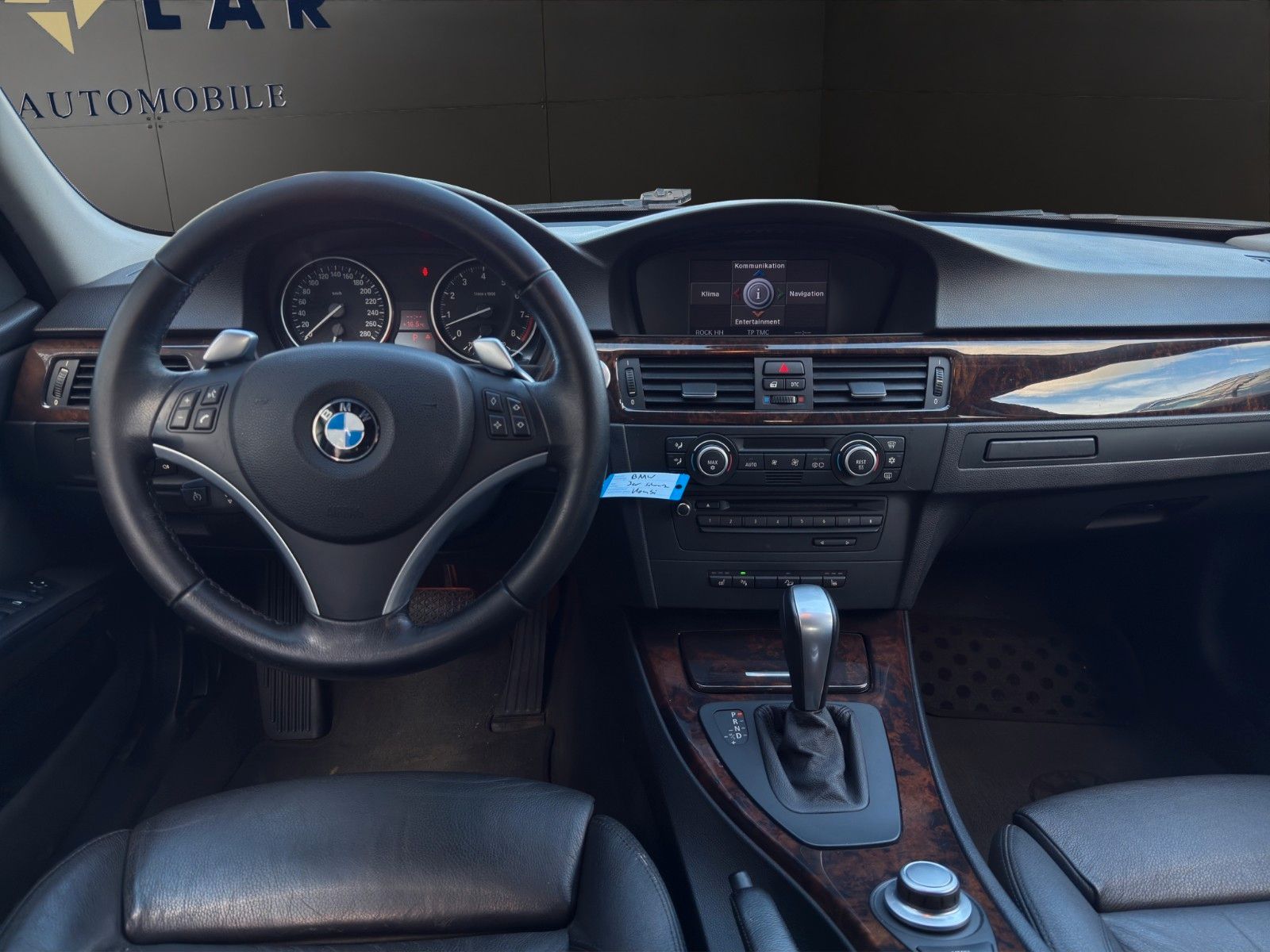 Fahrzeugabbildung BMW 335i Touring xDrive *Pano*Xenon*Elektr.Sitze