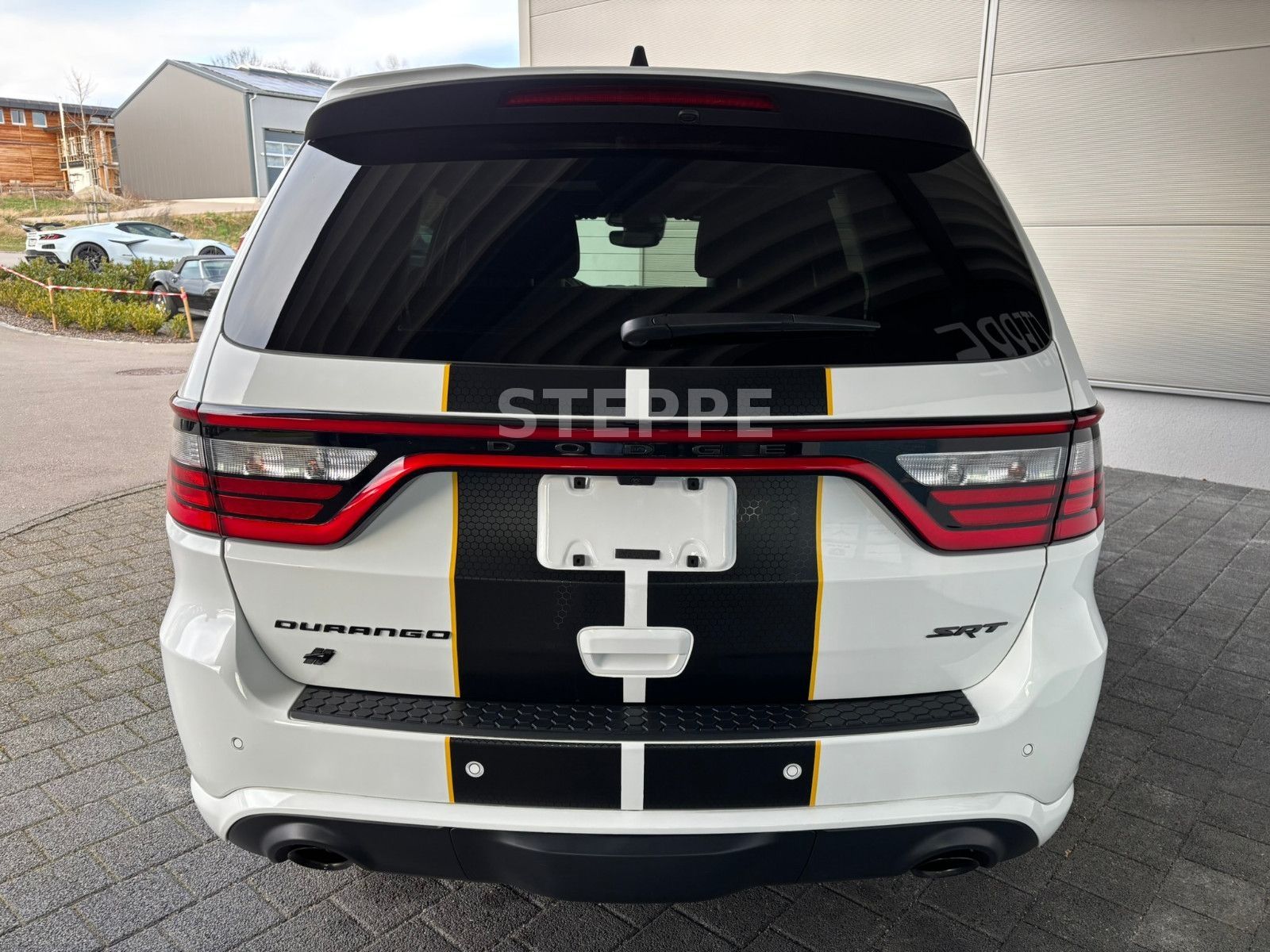 Dodge Durango SRT AWD 6,4 V8  AlcHEMY 6 Sitzer