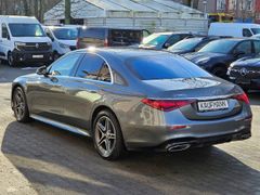 Fahrzeugabbildung S 580 e AMG Sportpaket HUD Luftfederung AD El. F