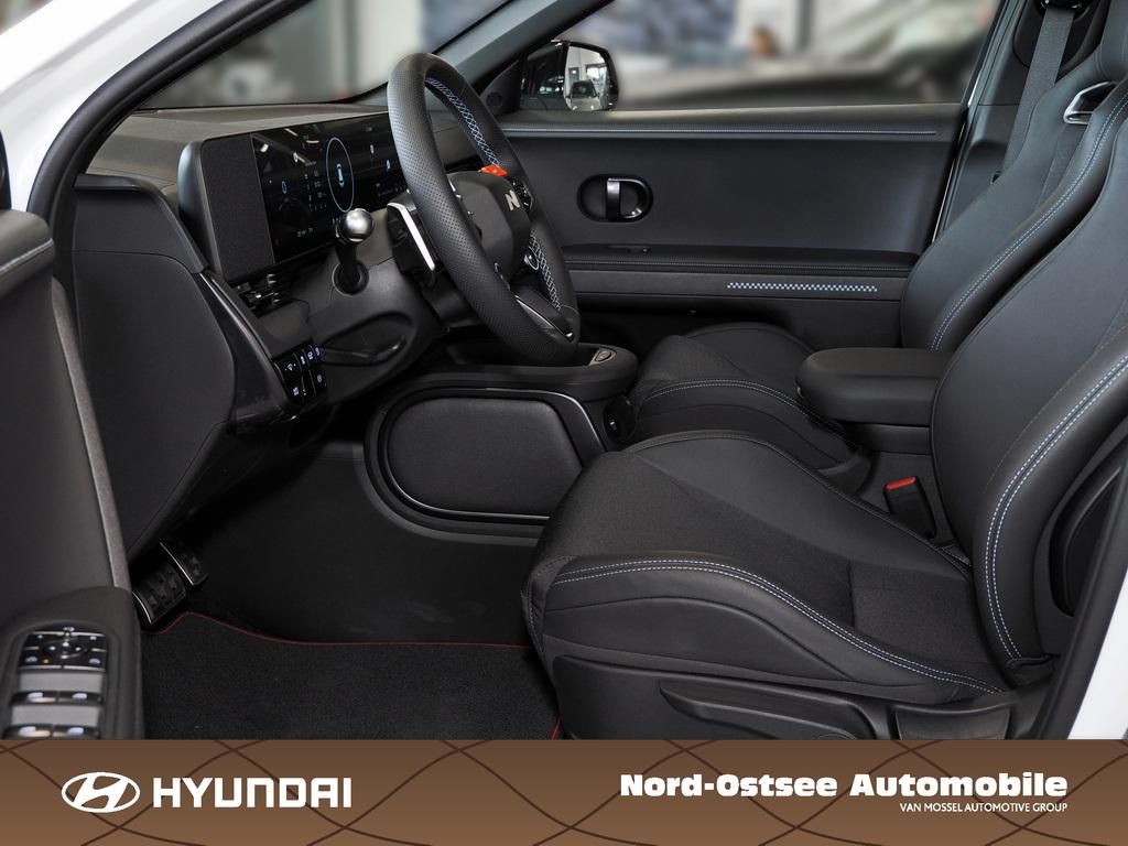 Fahrzeugabbildung Hyundai IONIQ 5 N Panorama-Glasdach