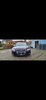Audi S8 5.2 tiptronic quattro - - Audi S8 mit Benzin-Antrieb: Limousine, 5.2