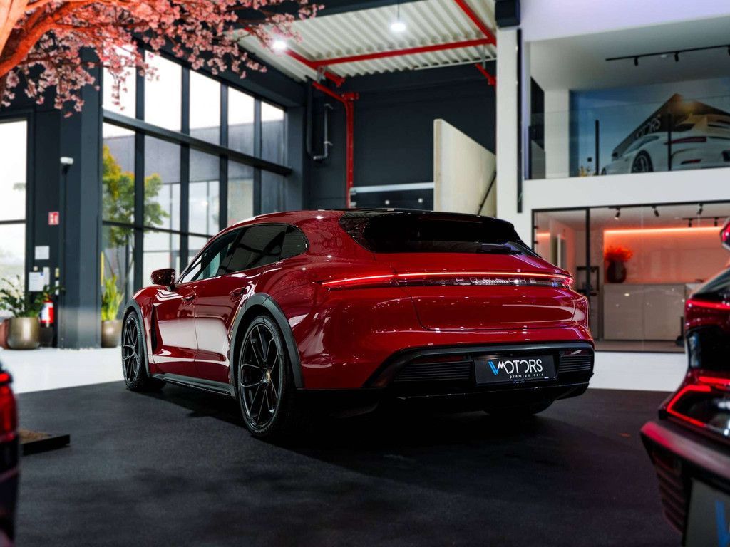 Porsche Taycan 4 Cross Turismo - Sport Chrono - Panodak imagem 3