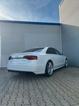 Audi S8+ 4.0 TFSI quattro plus - Audi S8 mit Benzin-Antrieb: Standheizung