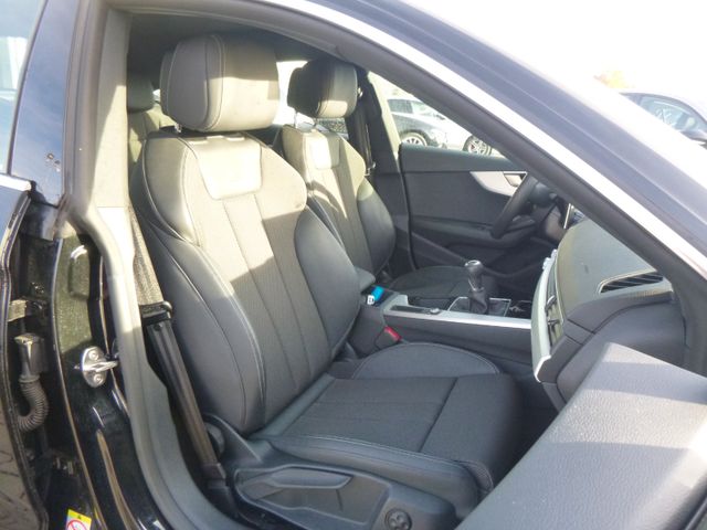 Fahrzeugabbildung Audi A5 35 2.0 TFSI, Sportback S line>Sport/LED/NAV<