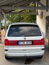 Volkswagen Sharan 1.9TDI -Klima - Neu Tüv-Sauber Auto  - gebrauchte VW Sharan aus dem Jahr 2003