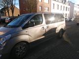 Hyundai H1 Starex - Hyundai H-1 Starex von privat
