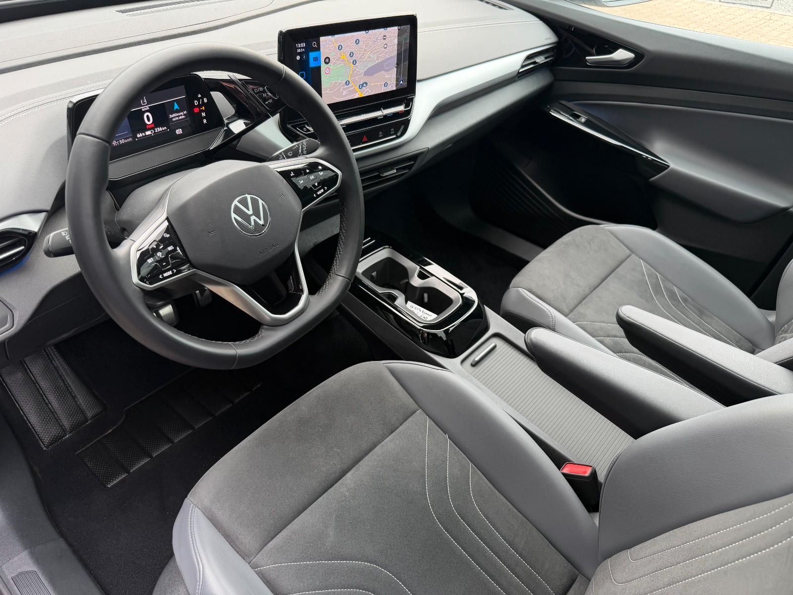 Volkswagen ID.4 PRO*PERFORMANCE*DESIGN*AHK*PANO*IQ LIGHT