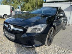 Fahrzeugabbildung Mercedes-Benz CLA 180 CLA 180 Navi Scheckheftgepflegt