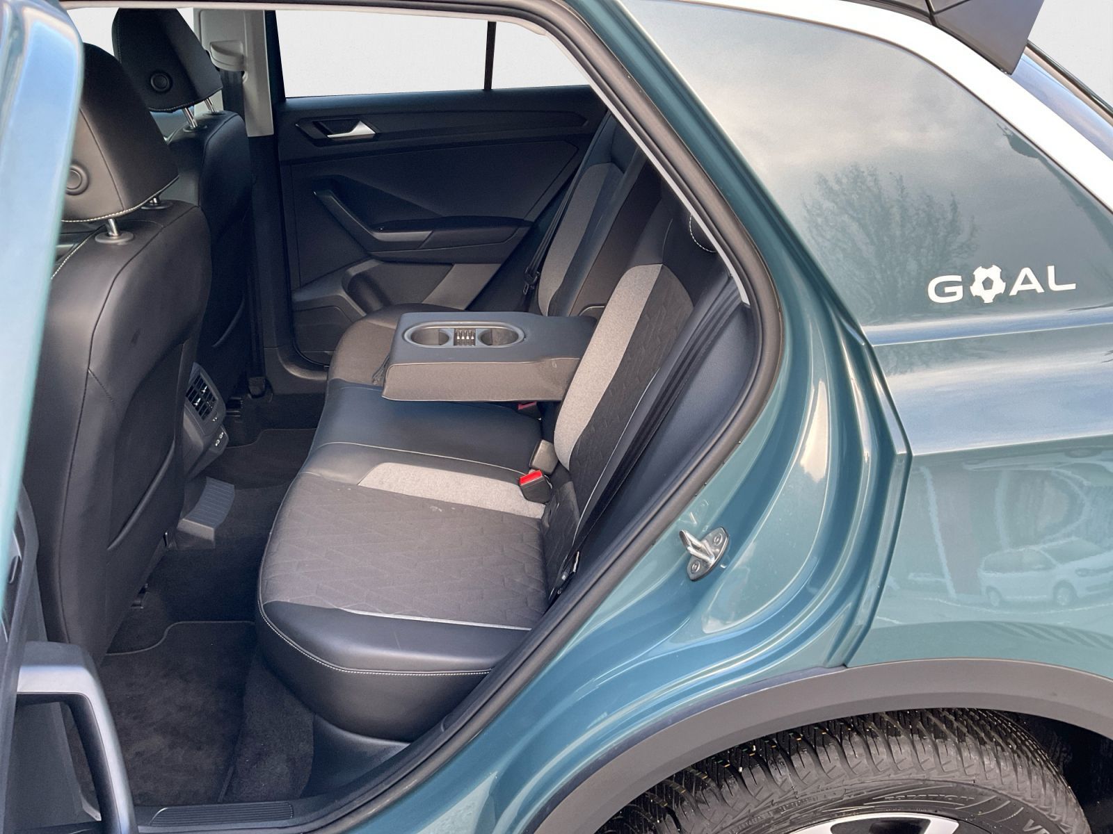 Volkswagen T-Roc - Bild 13