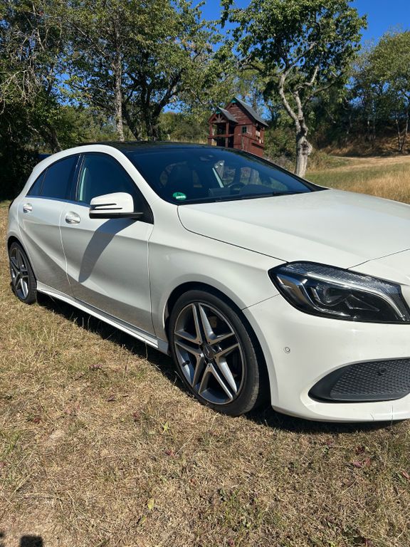 Image of Mercedes-Benz A 220
