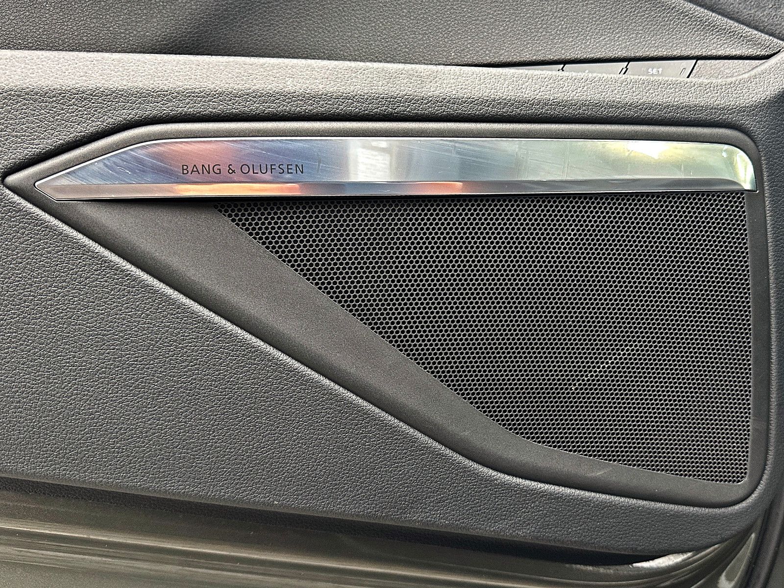 Audi Q8 e-tron - Bild 9