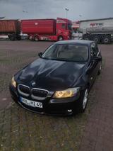 BMW E90 325i Limousine - BMW 325 Unfallwagen