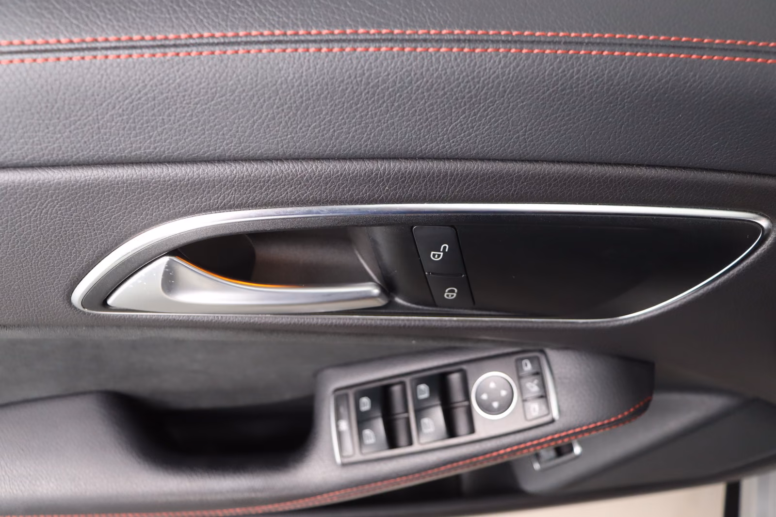 Mercedes-Benz CLA 45 AMG 4Matic Coupe * Led * Navi * Alcantara