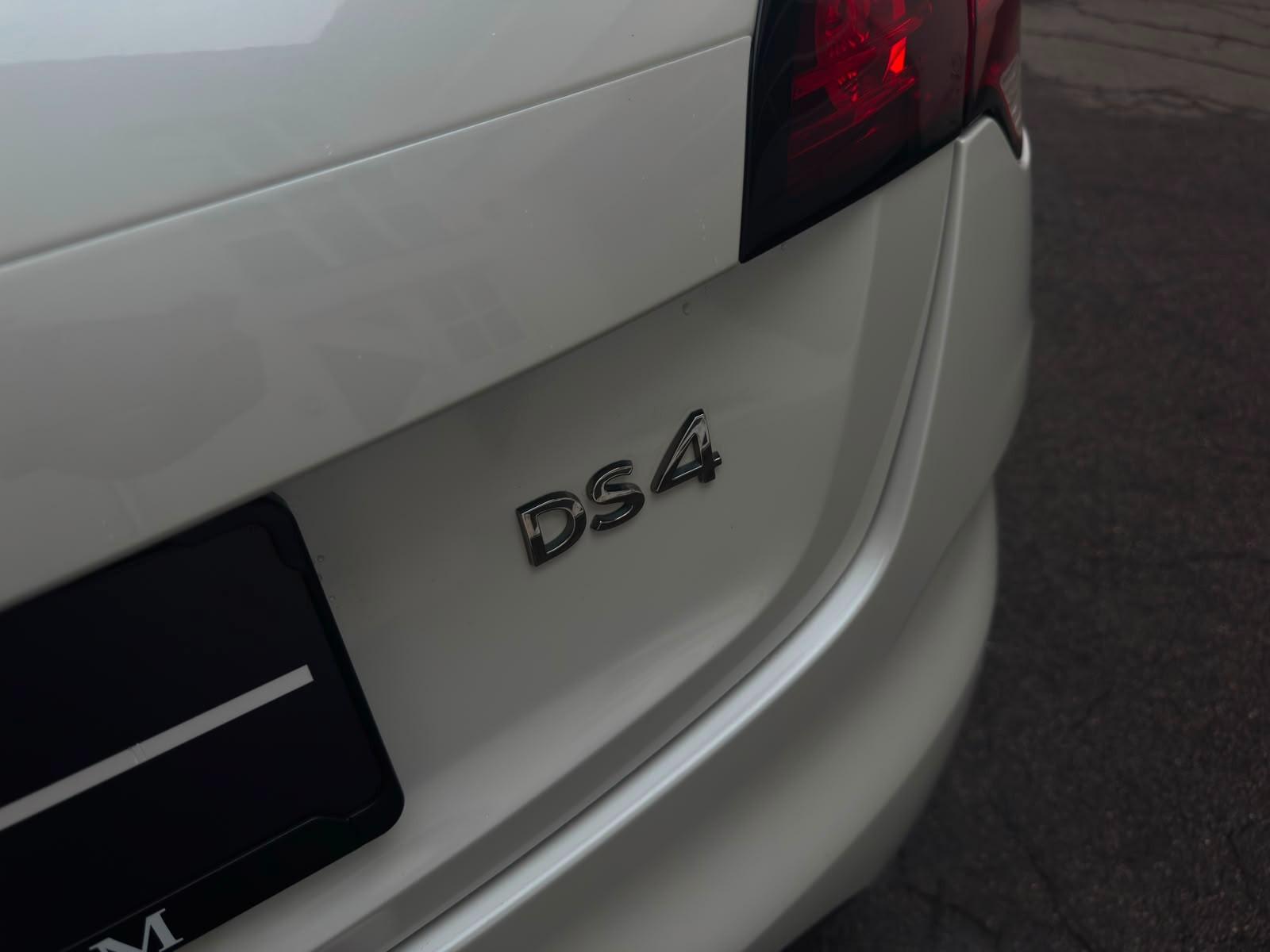 DS Automobiles DS4 1.6THP Automatik MEM MASSAGE NAVI HIFI-SOUND
