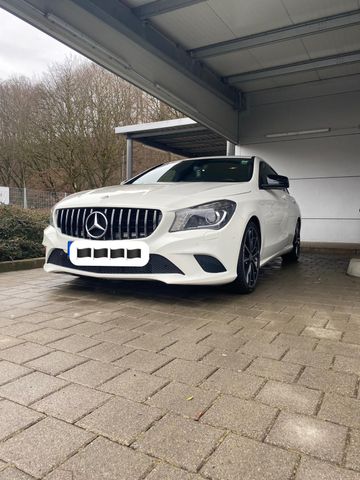 Mercedes-Benz Mercedes Benz CLA Shooting Brake 2.2