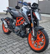 KTM 390 Duke, viel Zubehör,  QS+, Garantie 03/2026 - KTM DUKE 390