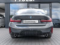 BMW 330 - Vorschau Bild 11