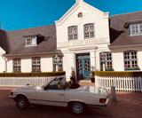 Mercedes-Benz SL 380 - Mercedes-Benz: Beige, Cabrio