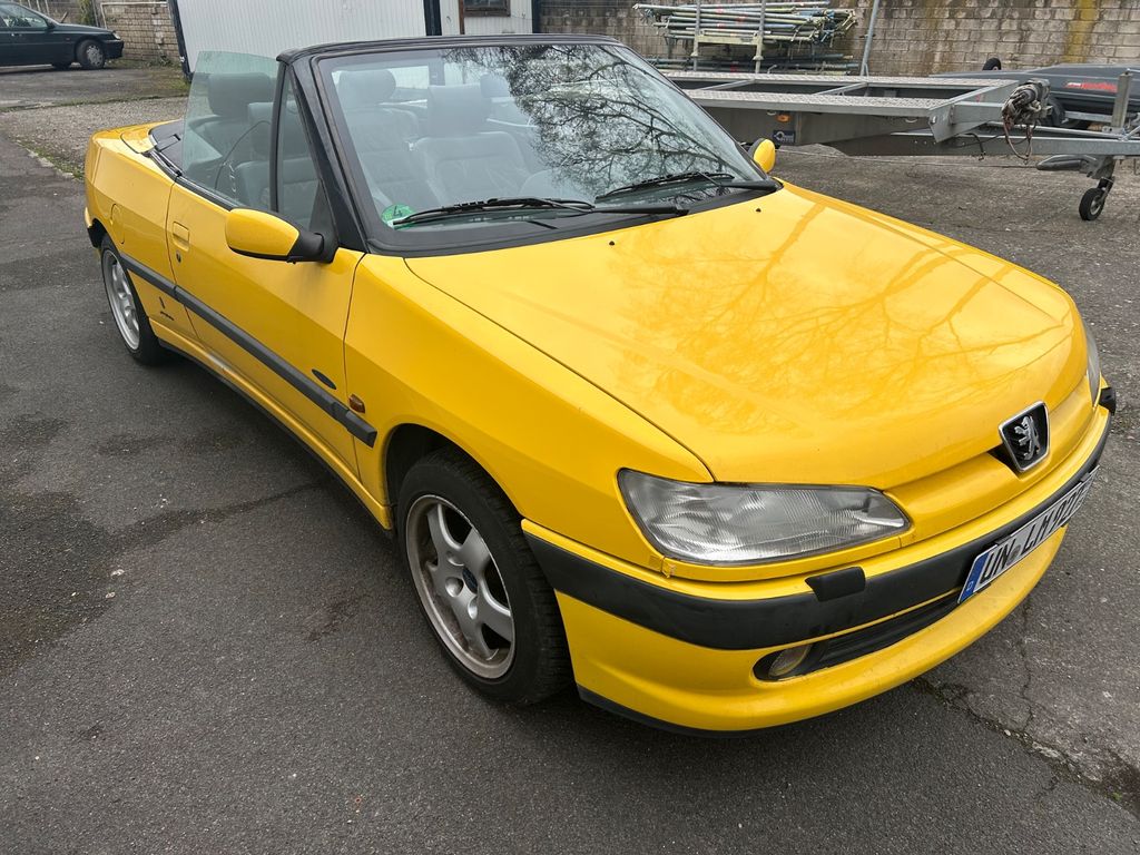 Peugeot 306