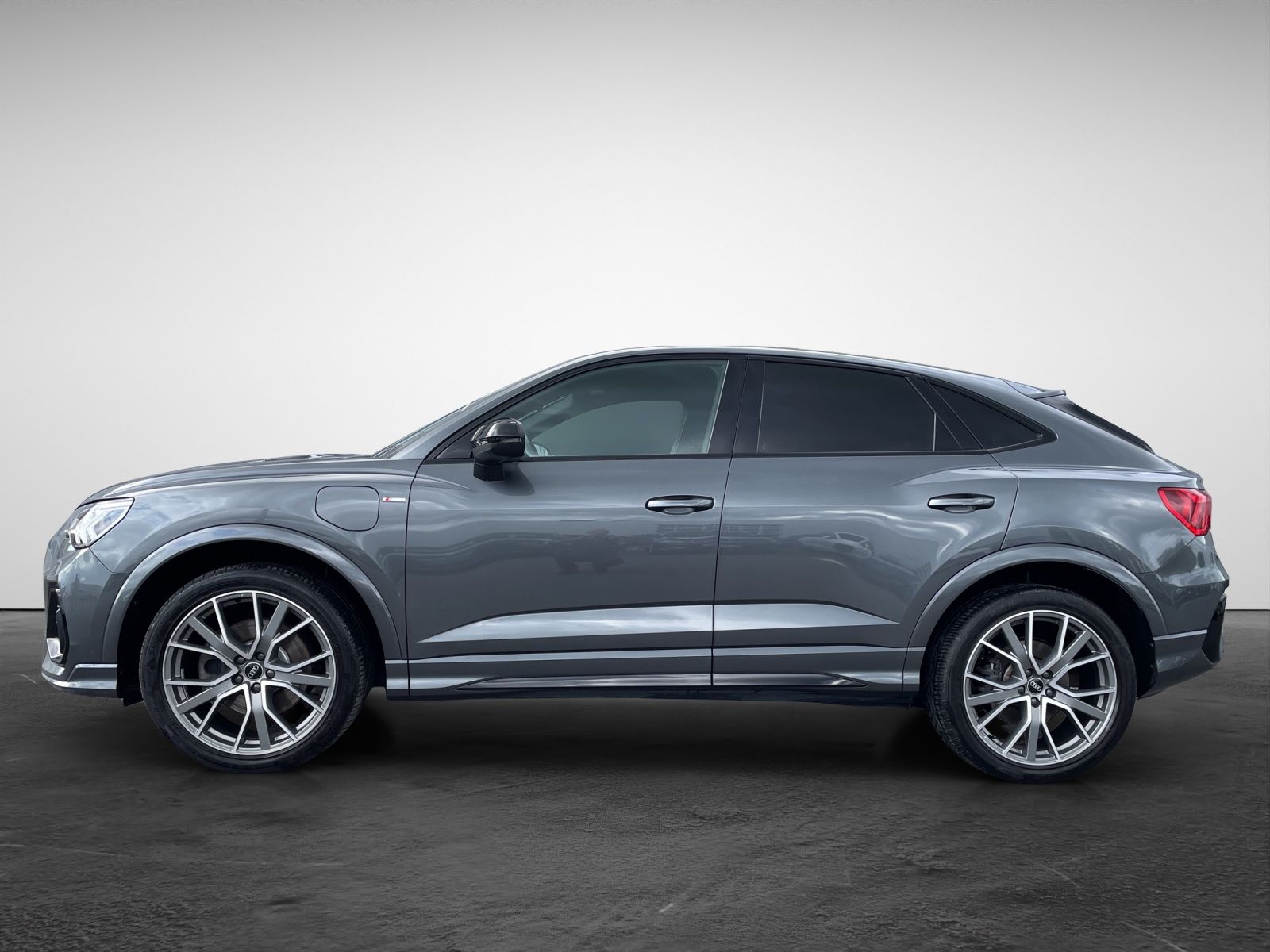 Audi Q3 Sportback 45 TFSI e S tronic S line  Navi LED foto 3