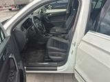 Volkswagen Tiguan 2.0 TDI SCR 176kW DSG 4MOTION Highlin... - Volkswagen Tiguan mit Diesel-Antrieb: Vollleder, Beheizbares Lenkrad, Automatik
