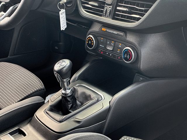 Ford Focus Turnier Cool & Connect 1.5 Navi+Klima+LED+