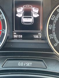 Skoda Fabia Drive 125 1,0 TSI Best Of PANO  NAVI