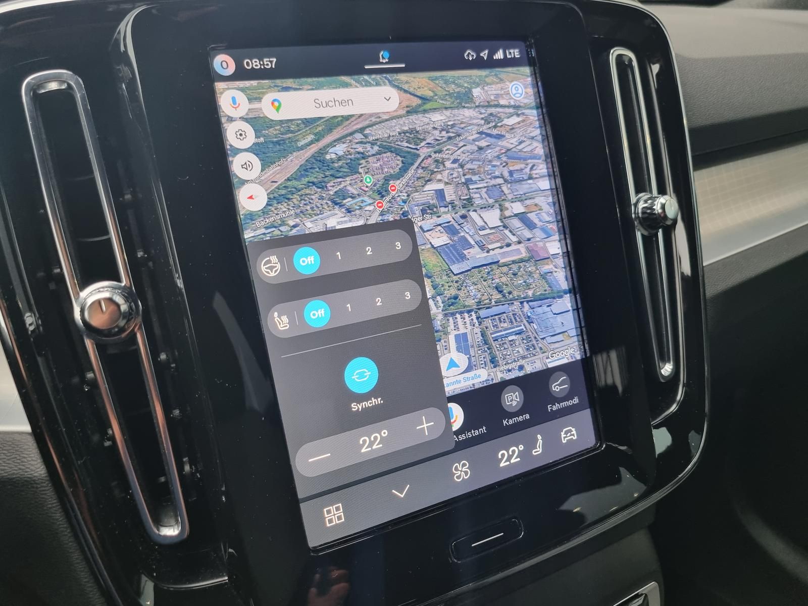 Fahrzeugabbildung Volvo XC40 B3 Plus Black Edition 'Standheizung'