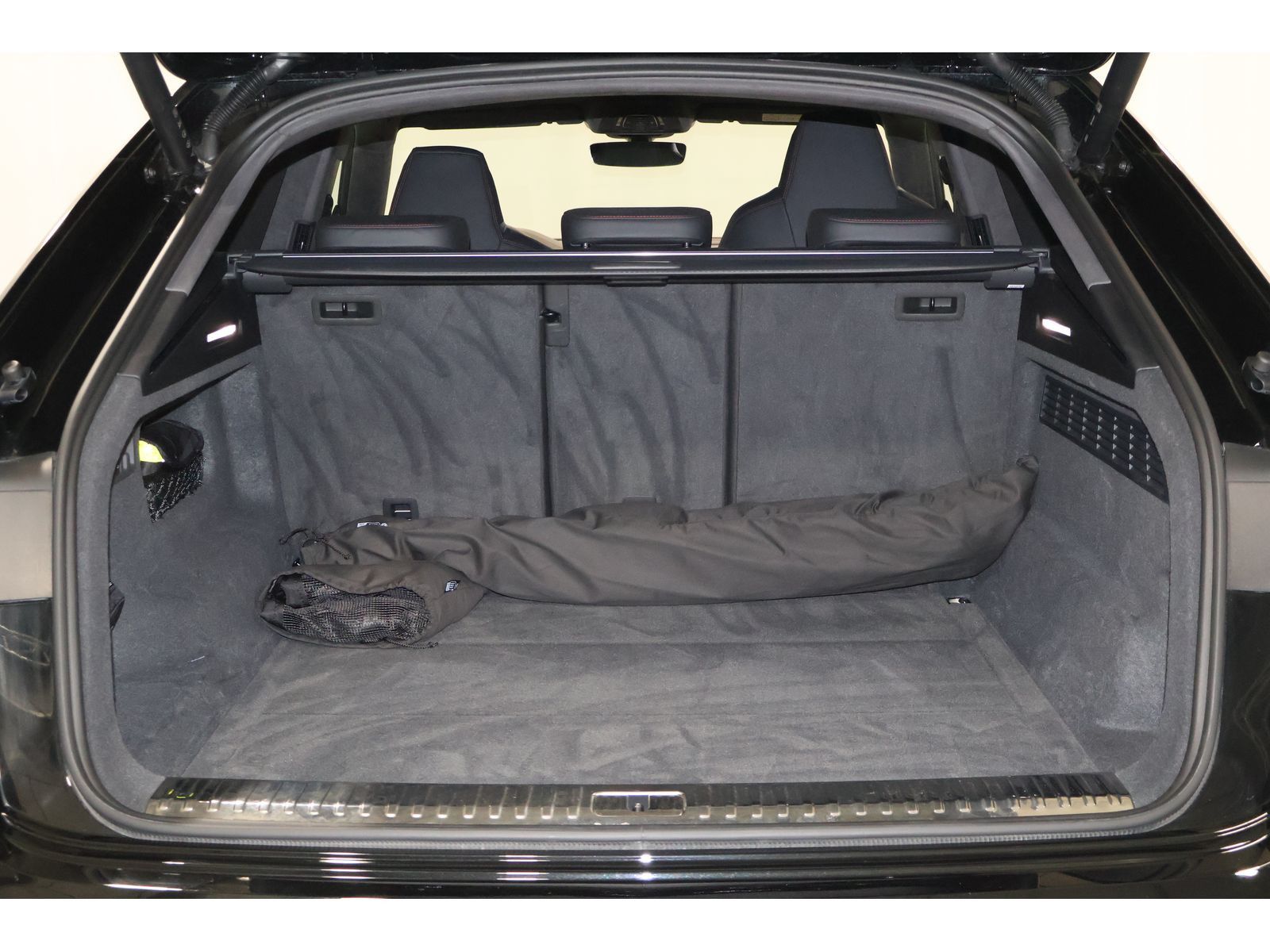 Audi RSQ8 - Bild 6